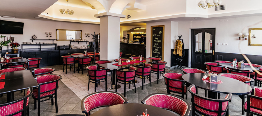 Interiér restaurace Hotel Šipka ve Štramberku